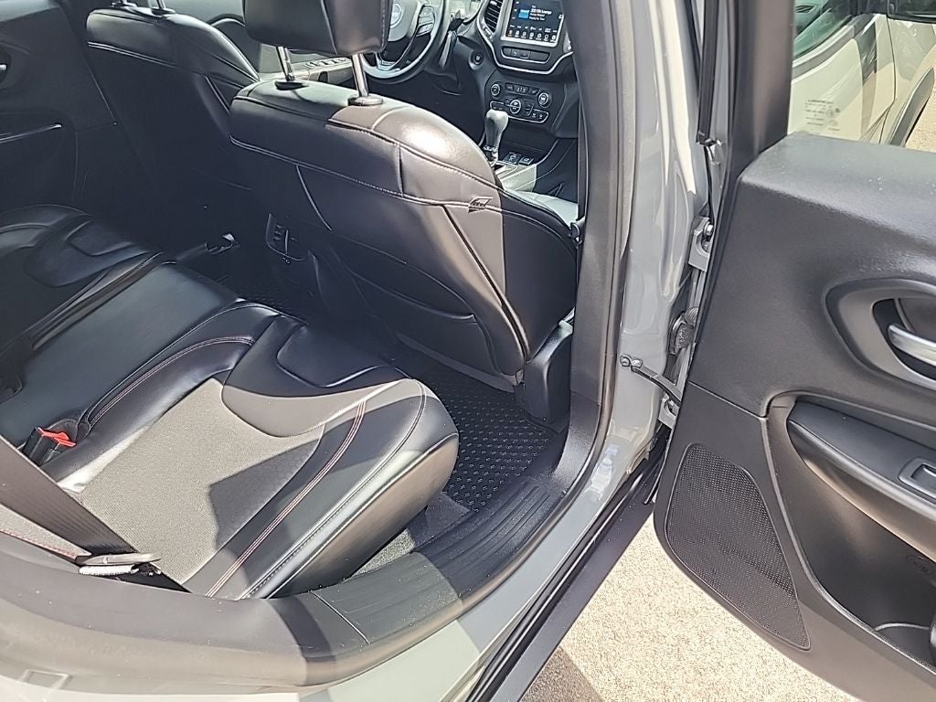 2019 Jeep Cherokee Trailhawk