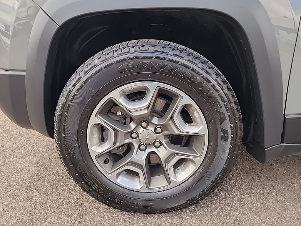 2019 Jeep Cherokee Trailhawk