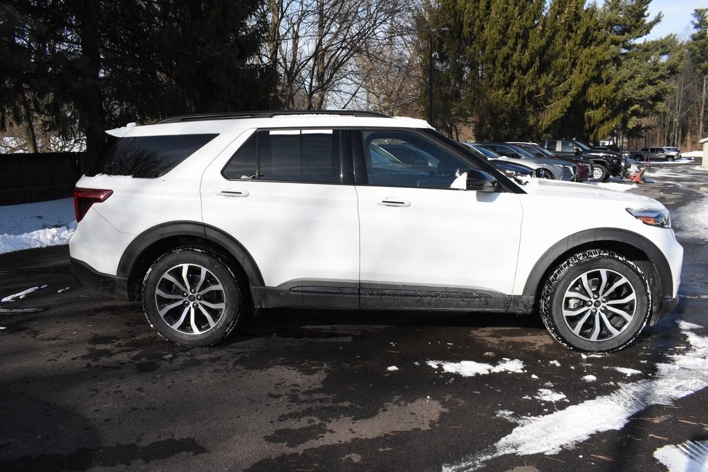 2022 Ford Explorer ST