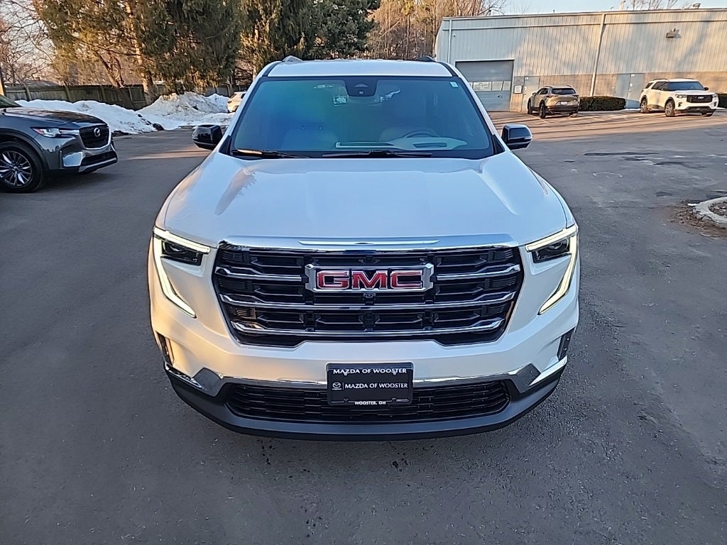 2024 GMC Acadia Elevation