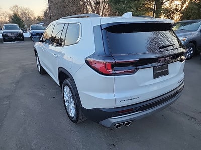 2024 GMC Acadia Elevation