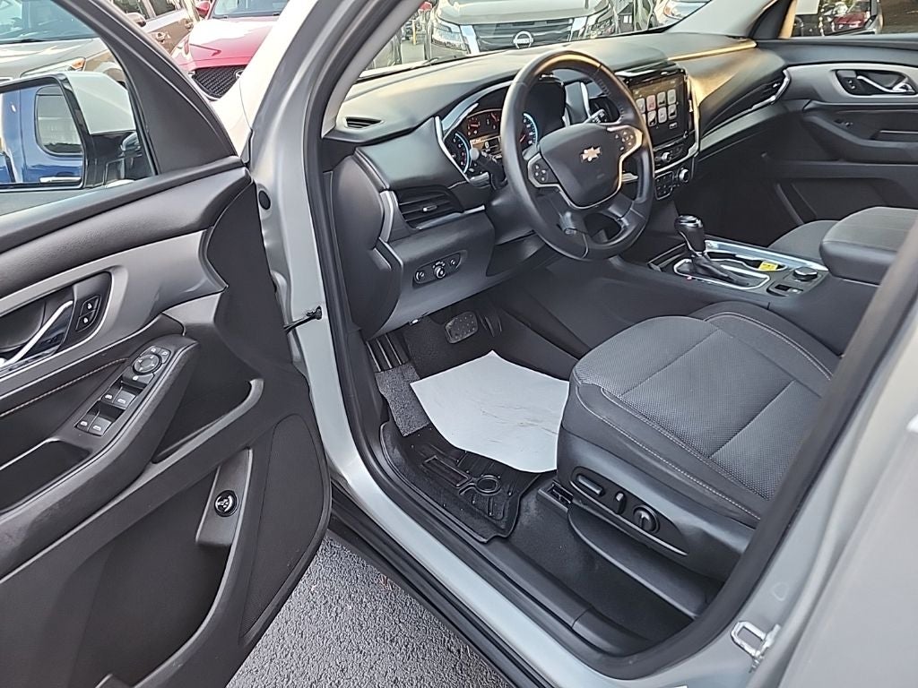 2018 Chevrolet Traverse LT Cloth w/1LT
