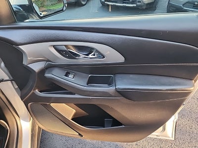 2018 Chevrolet Traverse LT Cloth w/1LT