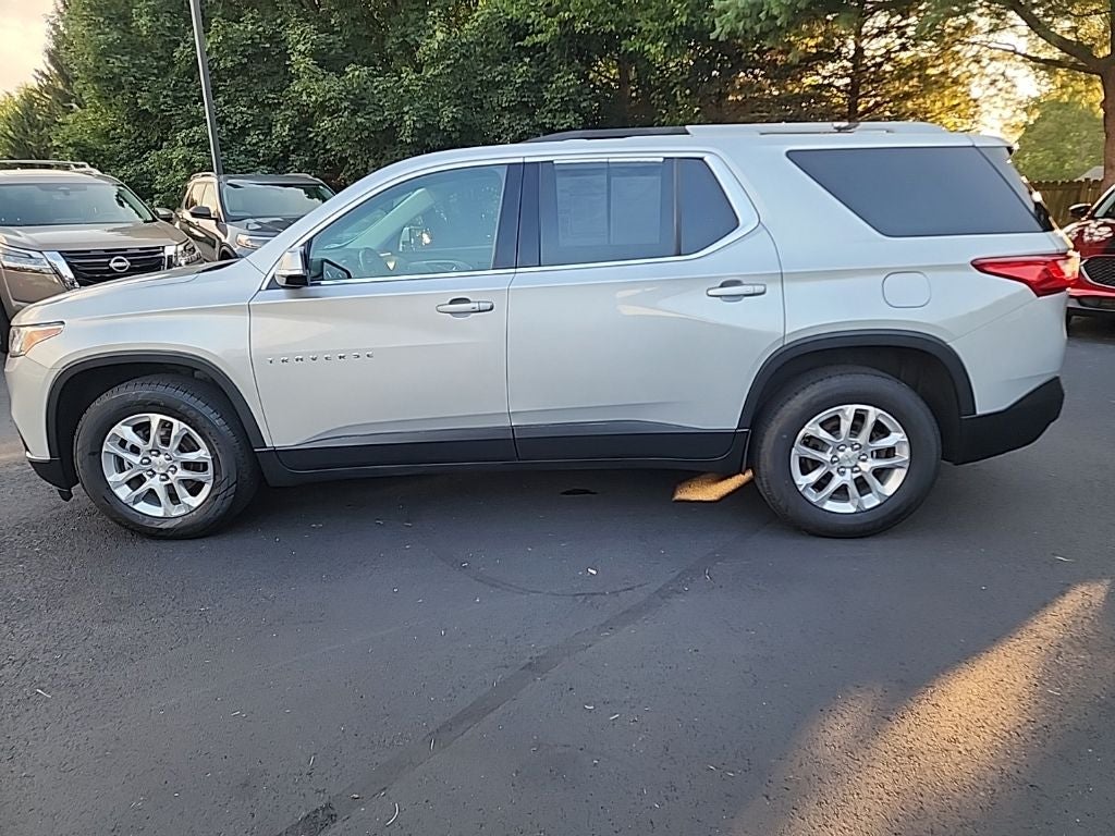 2018 Chevrolet Traverse LT Cloth w/1LT