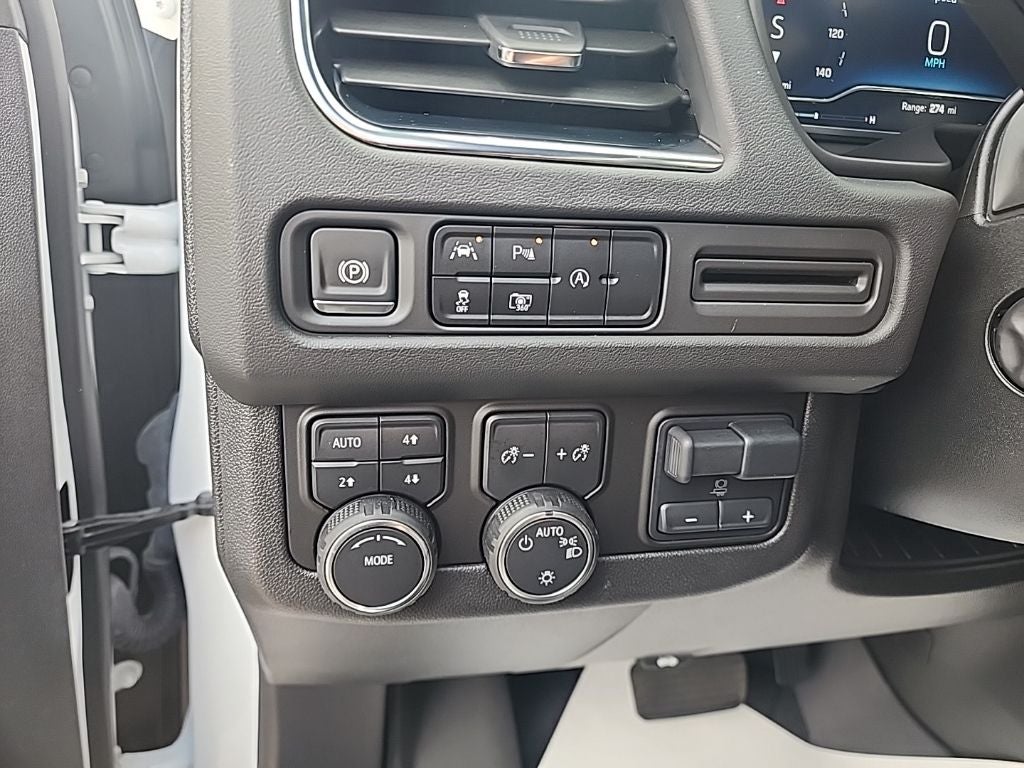 2024 Chevrolet Tahoe RST
