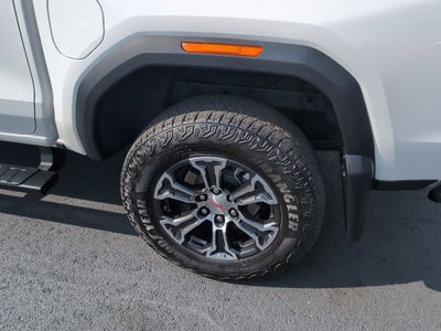 2024 GMC Canyon AT4