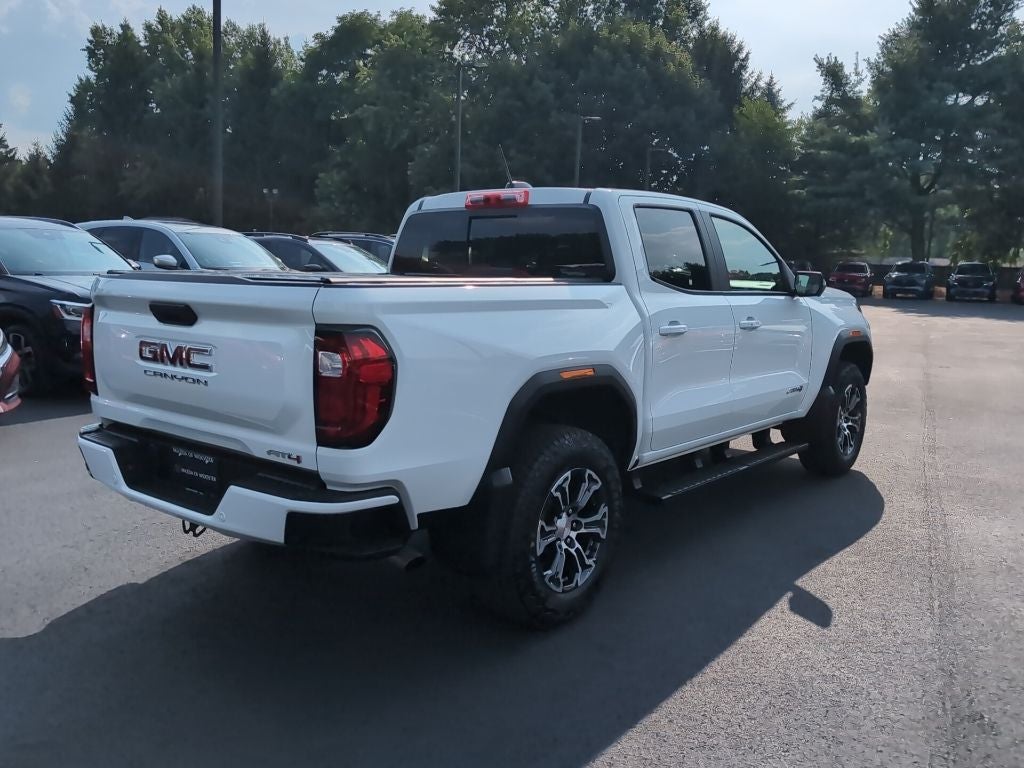2024 GMC Canyon AT4