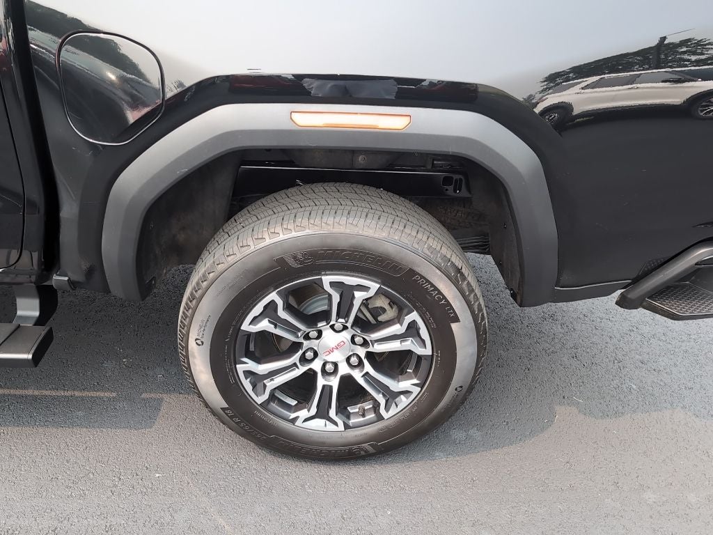 2024 GMC Canyon AT4