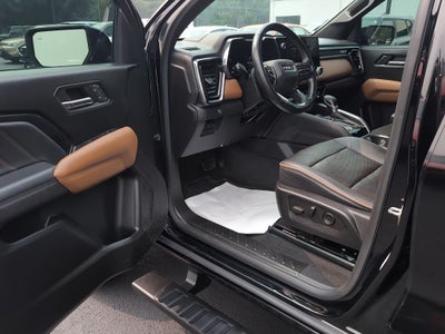 2024 GMC Canyon AT4