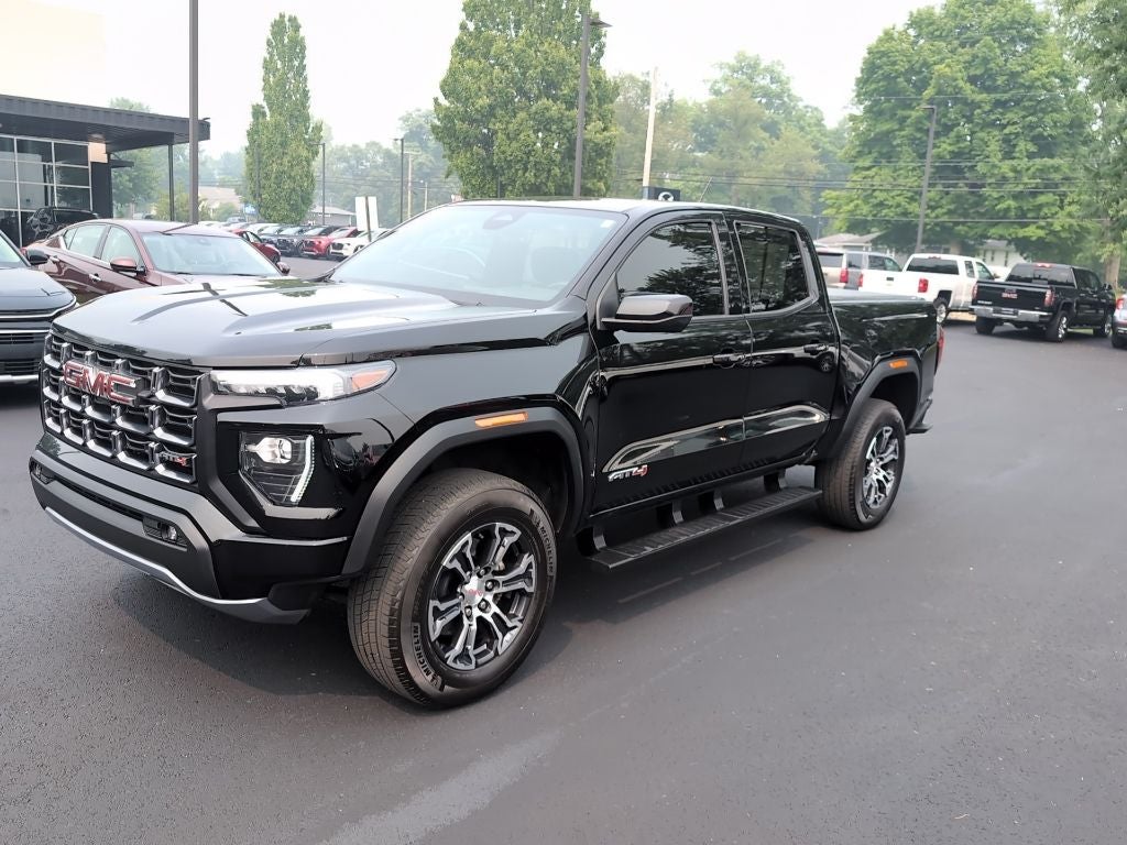 2024 GMC Canyon AT4