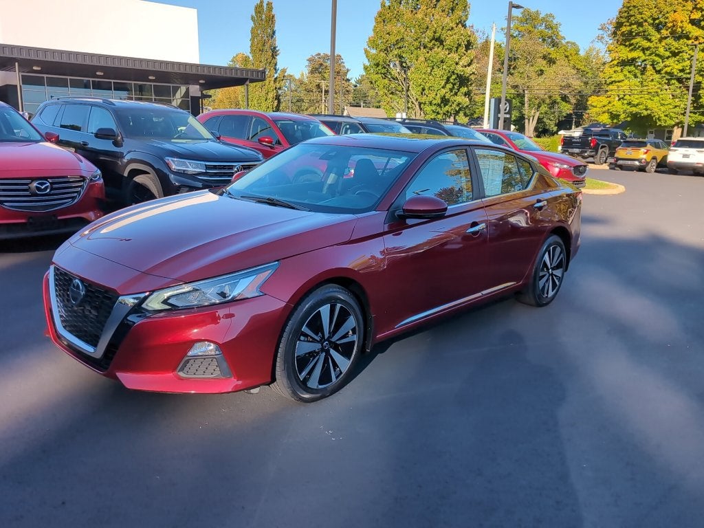 2021 Nissan Altima 2.5 SV