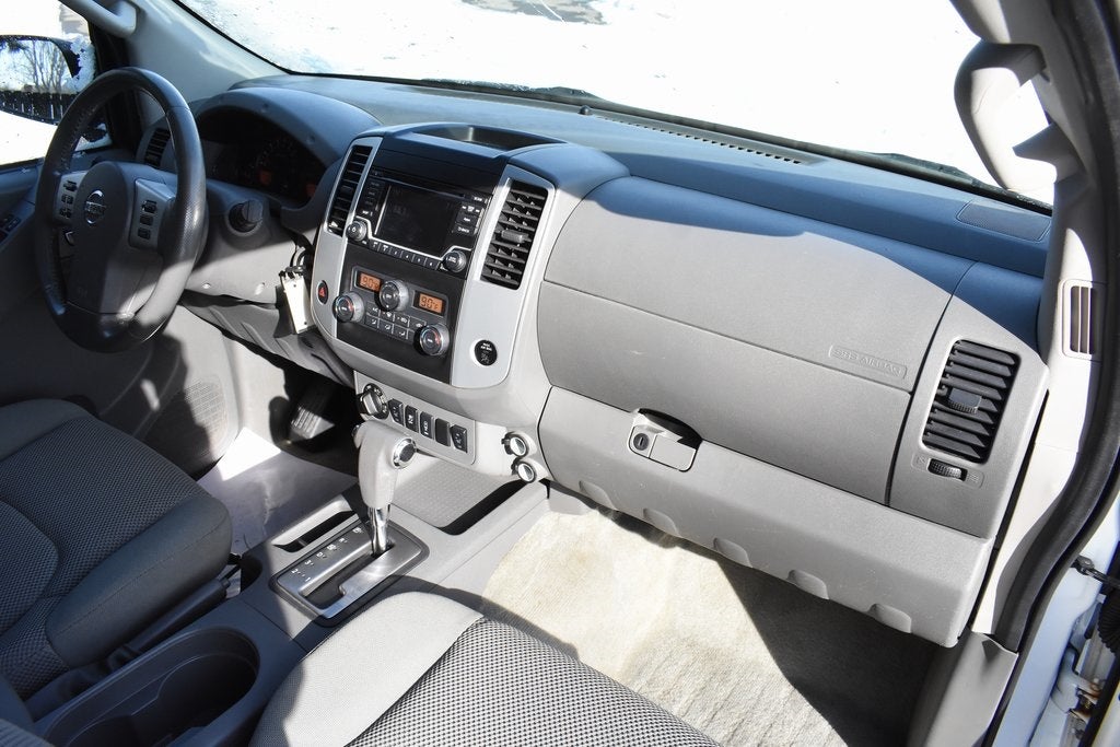 2016 Nissan Frontier SV