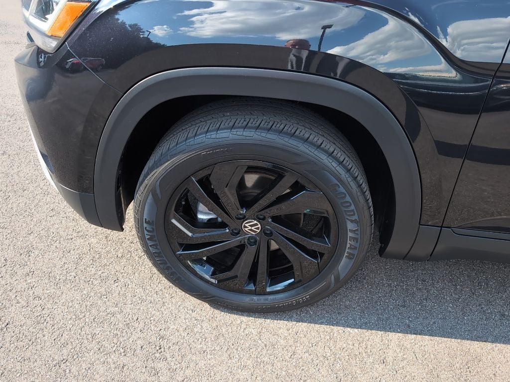 2022 Volkswagen Atlas 2.0T SE w/Technology