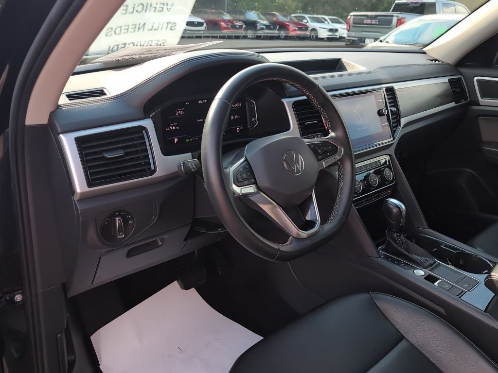 2022 Volkswagen Atlas 2.0T SE w/Technology