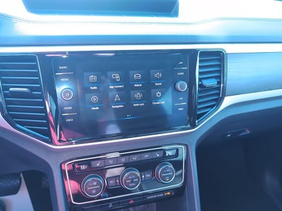 2022 Volkswagen Atlas 2.0T SE w/Technology