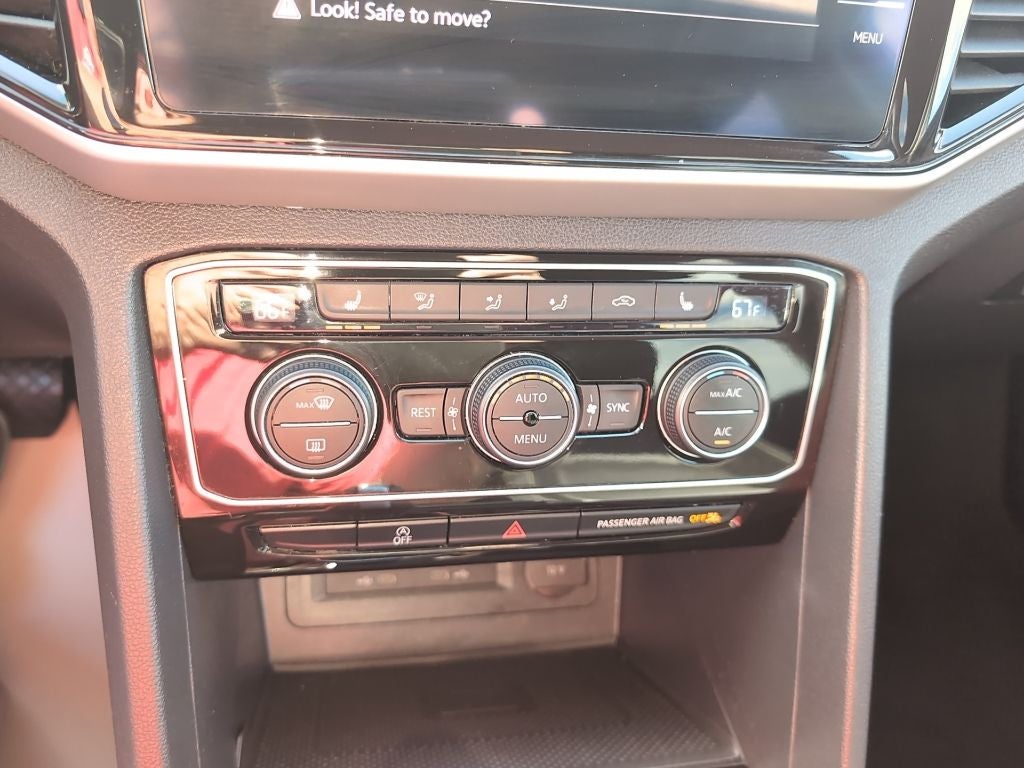 2022 Volkswagen Atlas 2.0T SE w/Technology
