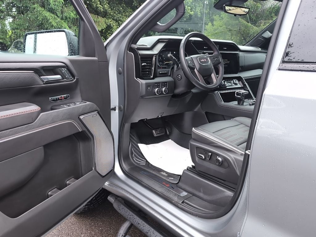 2023 GMC Sierra 1500 AT4X