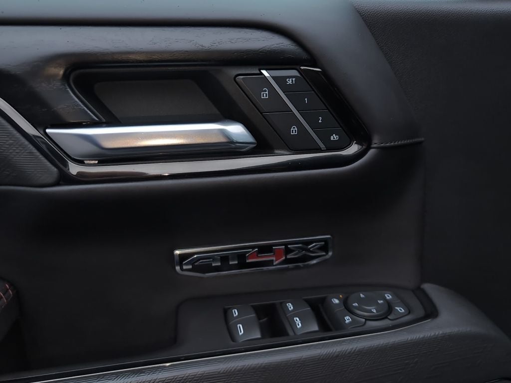 2023 GMC Sierra 1500 AT4X