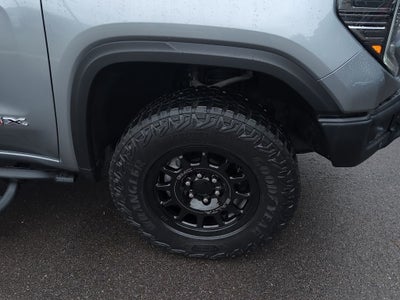 2023 GMC Sierra 1500 AT4X