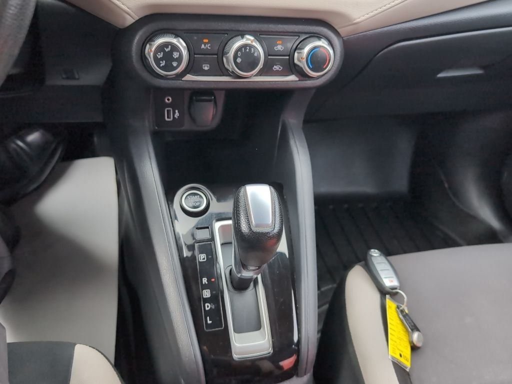 2021 Nissan Versa 1.6 SV
