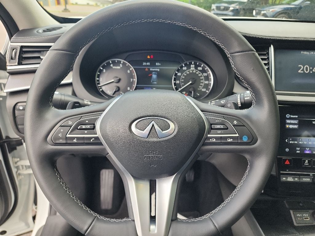2023 INFINITI QX50 LUXE