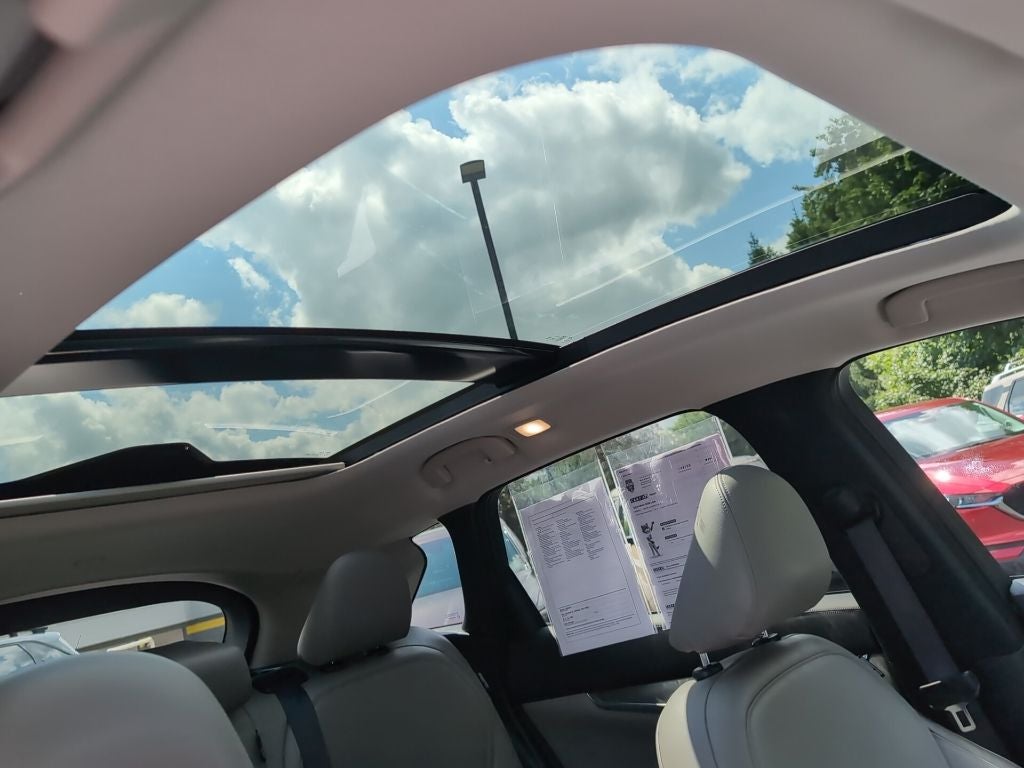 2023 INFINITI QX50 LUXE