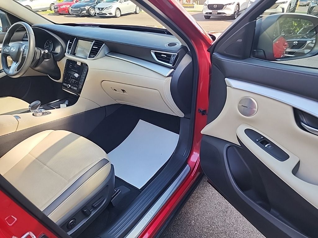 2022 INFINITI QX50 Sensory