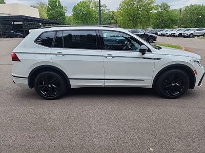 2023 Volkswagen Tiguan 2.0T SE R-Line Black