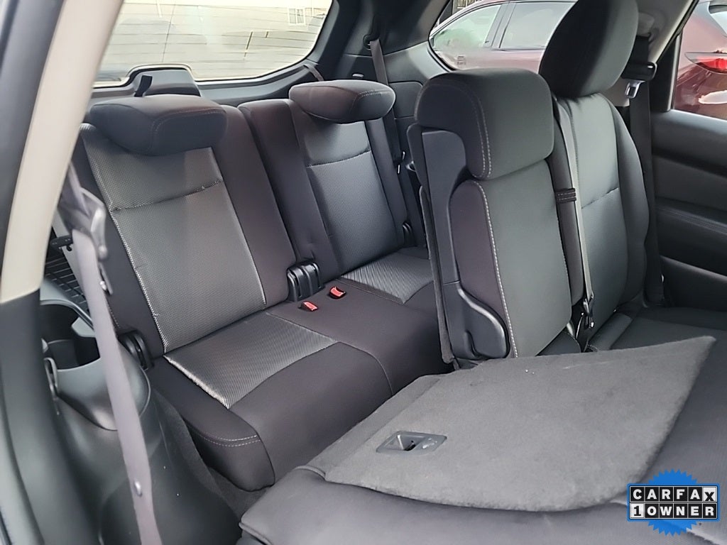 2020 Nissan Pathfinder S