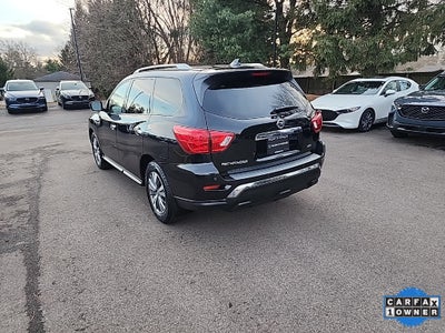 2020 Nissan Pathfinder S