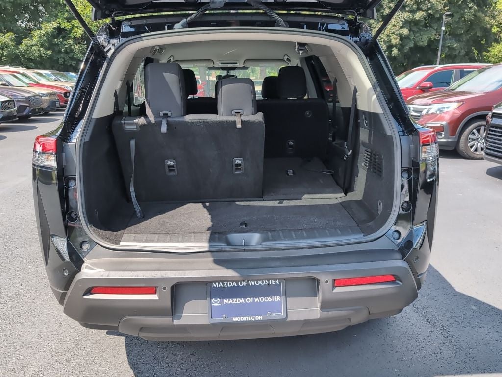 2024 Nissan Pathfinder S
