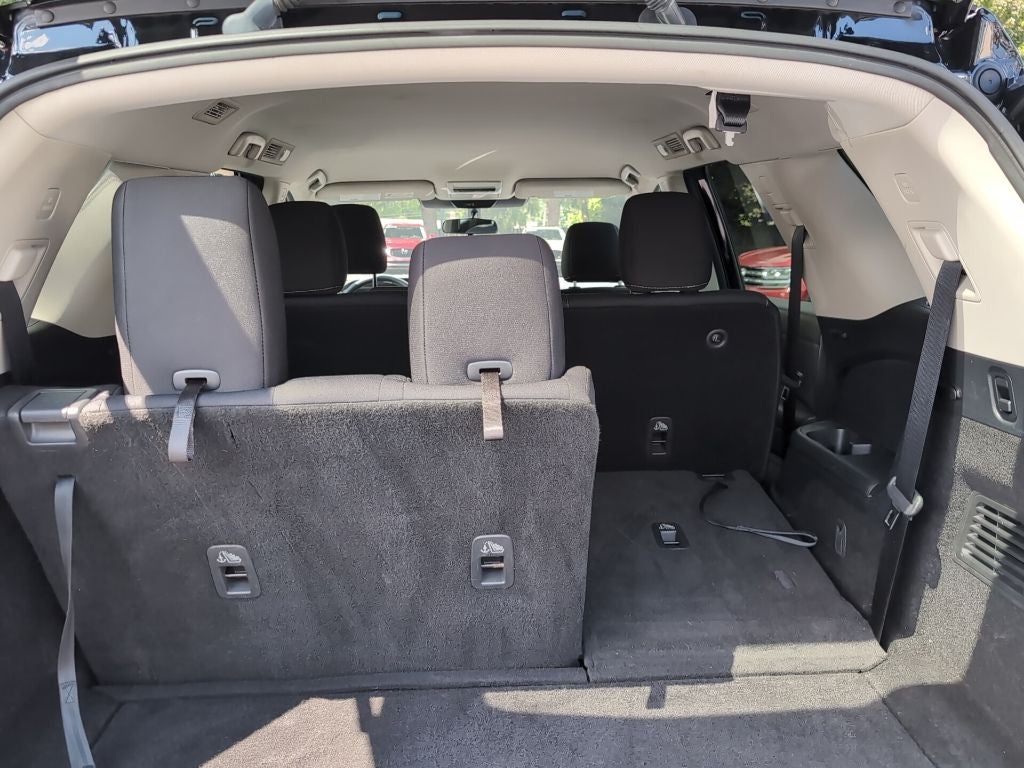 2024 Nissan Pathfinder S