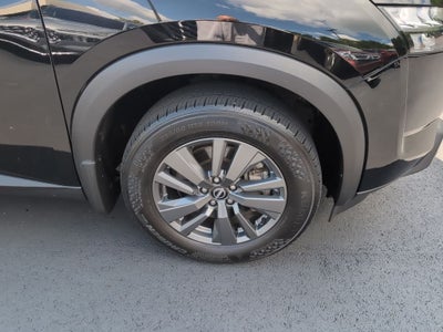 2024 Nissan Pathfinder S
