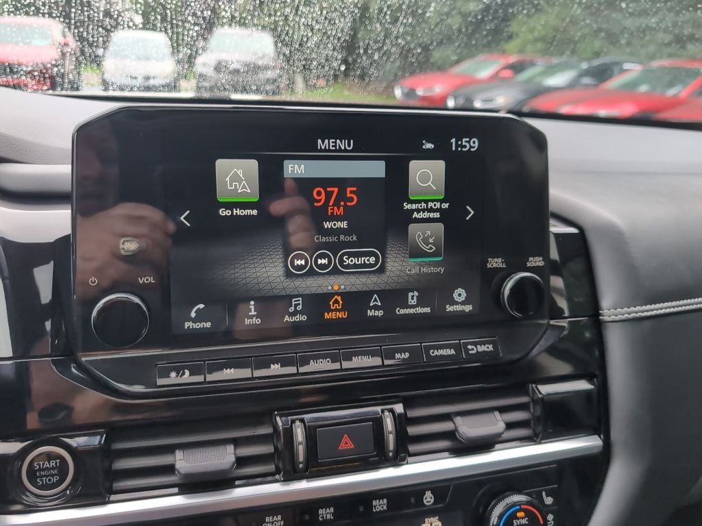 2023 Nissan Pathfinder Platinum