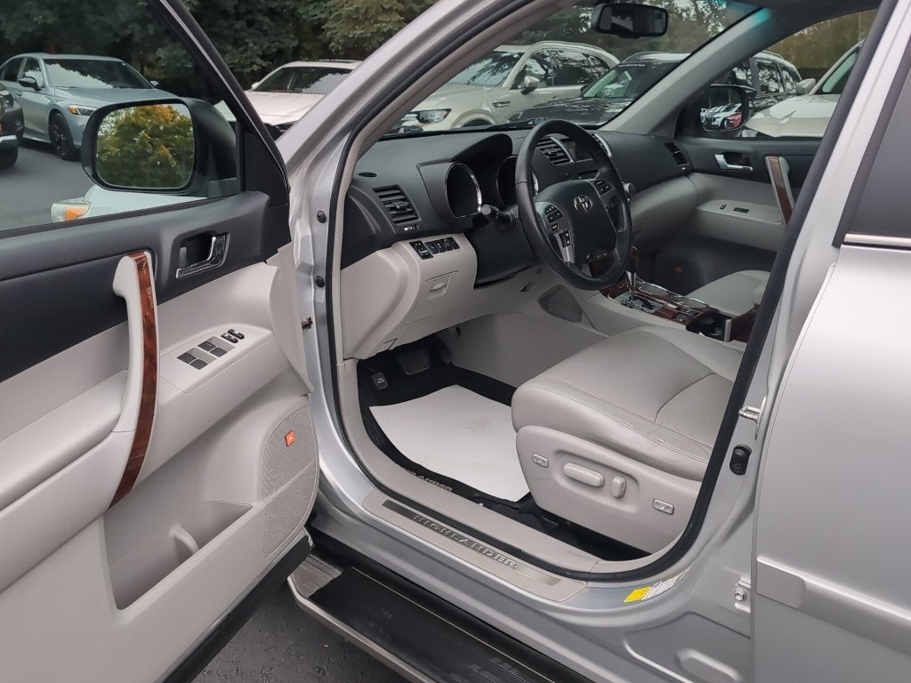 2012 Toyota Highlander Limited