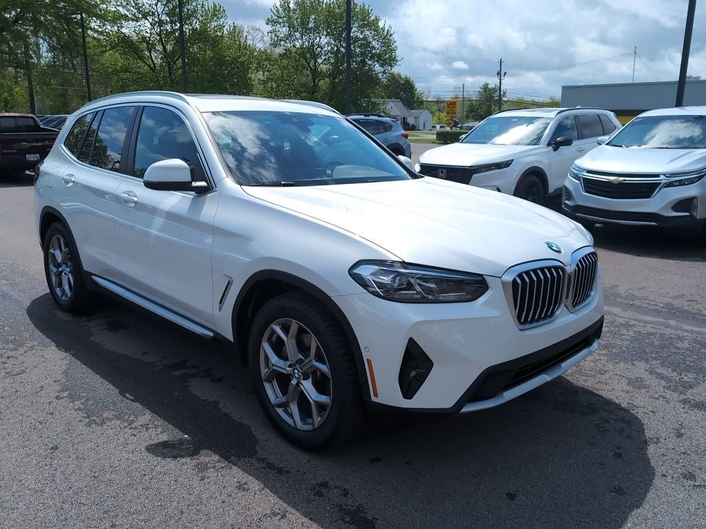 2023 BMW X3 xDrive30i's photo