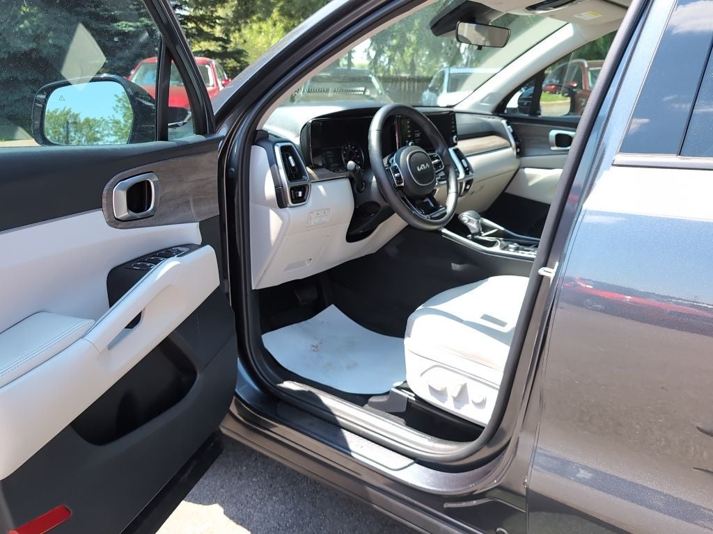 2022 Kia Sorento X-Line EX