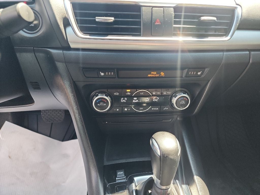 2016 Mazda Mazda3 s Grand Touring