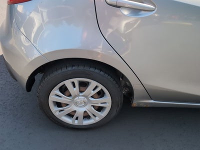2014 Mazda Mazda2 Sport