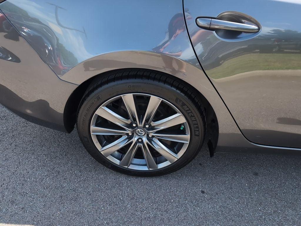 2018 Mazda Mazda6 Signature