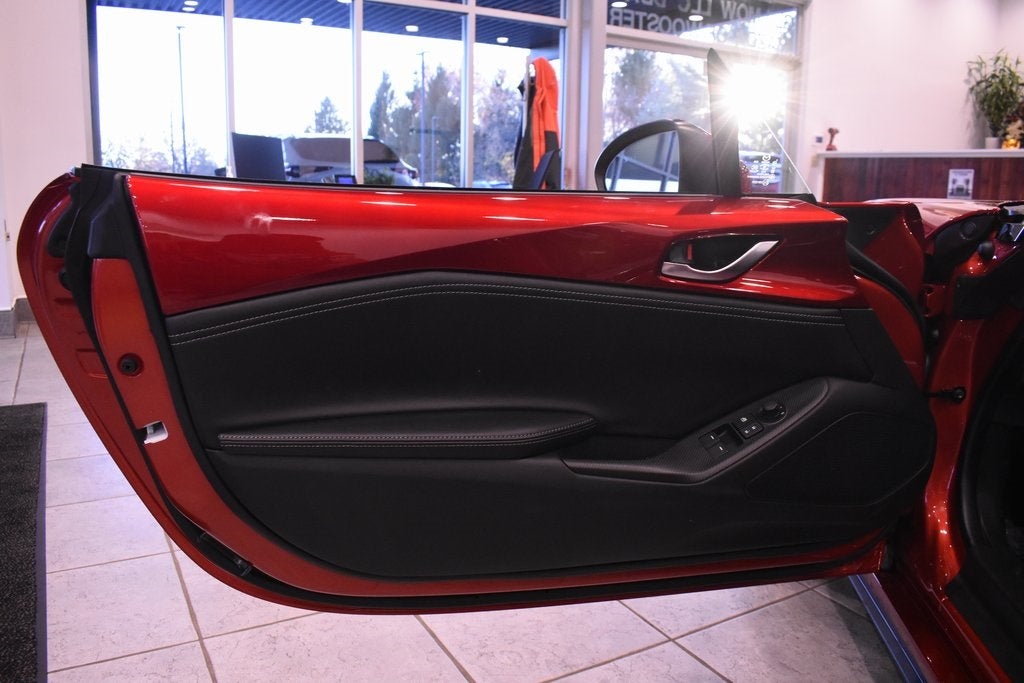 2025 Mazda Mazda MX-5 Miata Grand Touring