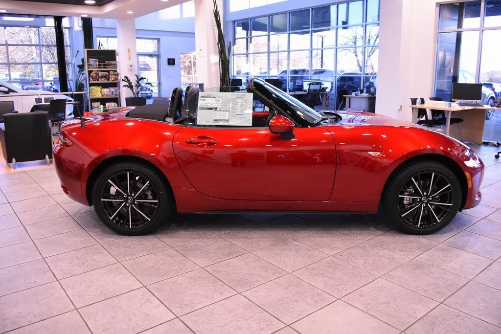 2025 Mazda Mazda MX-5 Miata Grand Touring