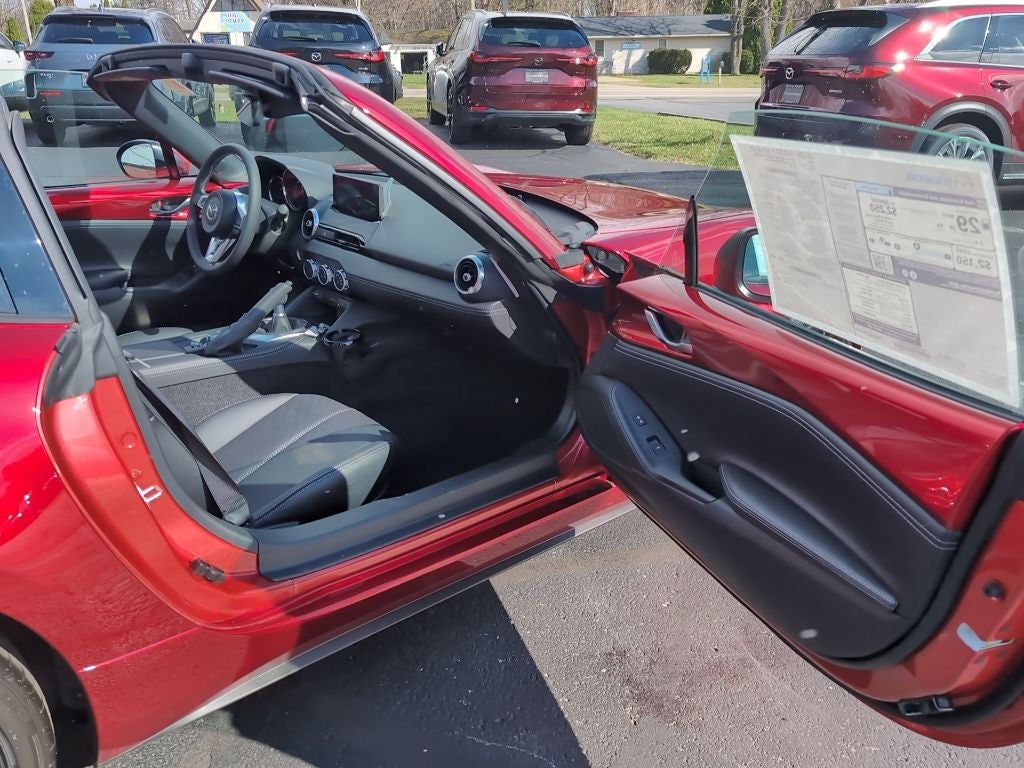 2026 Mazda Mazda MX-5 Miata RF Grand Touring