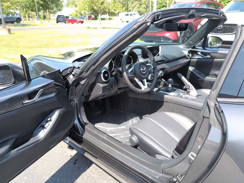 2026 Mazda Mazda MX-5 Miata RF Grand Touring