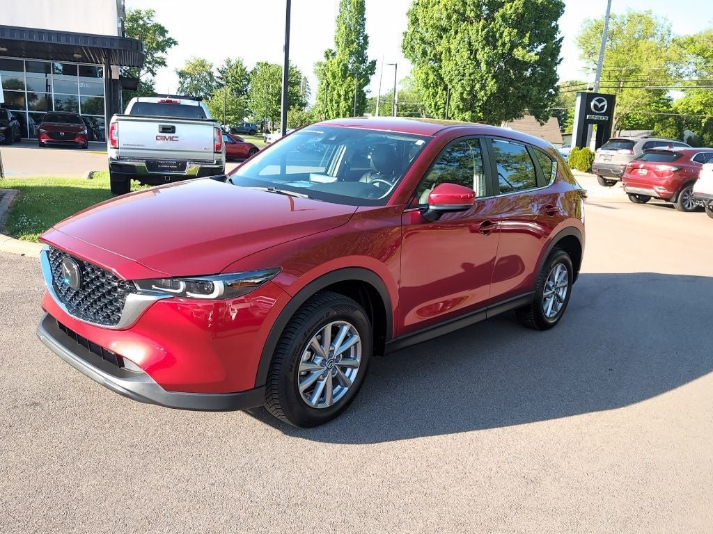 2023 Mazda CX-5 S Select Package Auto AWD's photo