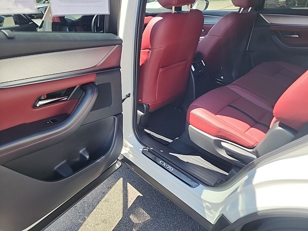 2025 Mazda Mazda CX-70 PHEV Premium Plus