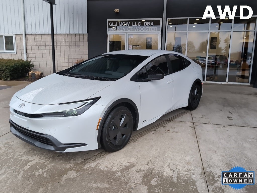 2025 Toyota Prius LE