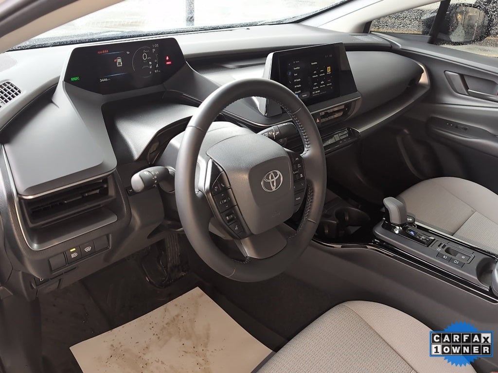 2025 Toyota Prius LE