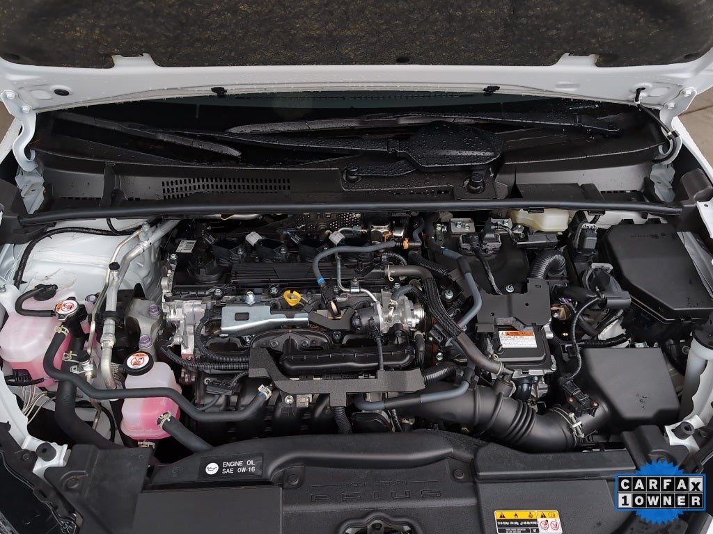 2025 Toyota Prius LE