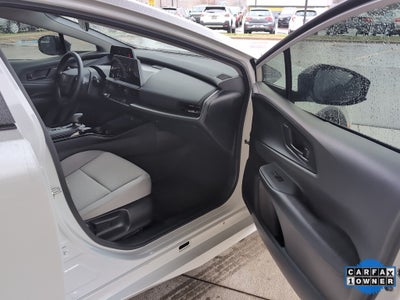 2025 Toyota Prius LE